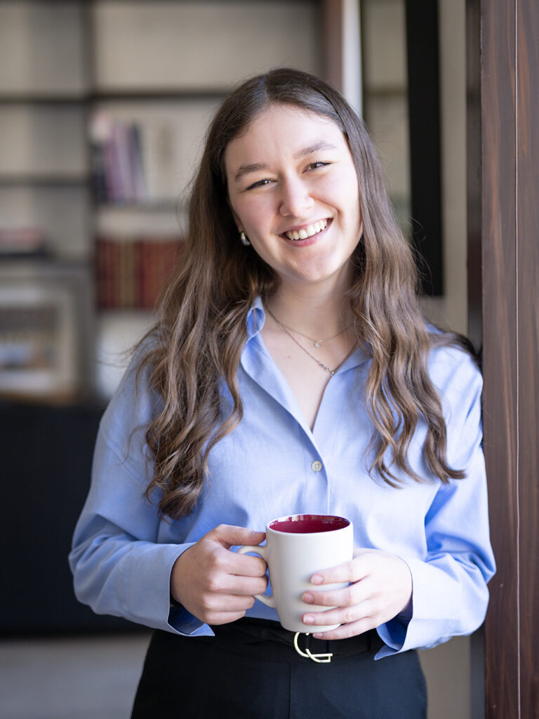 Elisa DJEFFAL
